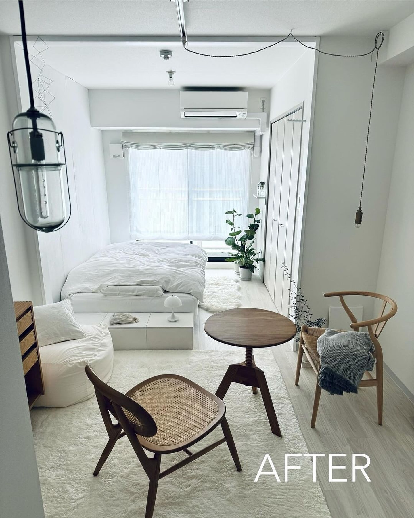 before → after🛋️
お部屋づくりの参考になる投稿をご紹介!
賃貸30㎡のおしゃれなお部屋です!
白を基調としたお部屋にナチュラルな家具との相性がとっても素敵です!!
原状回復の投稿をアップされていて賃貸でもインテリアを最大限に楽しむ工夫や参考になる投稿をされている方なのでぜひチェックしてみてください!
掲載許可ありがとうございます
@room_therapy3813
▽ ▽ ▽ ▽ ▽ ▽ ▽ ▽
・・・
ビフォーアフター
ビフォーの写真は
Instagramをしていない頃の引越しだったので
本当に少ないです
次の機会はもっとたくさん撮っておこう
Ohouseさんで公開されているルームツアーは
昨年の秋頃撮影したものです
プロフィール欄から飛べますので
良かったら見てみてください
このルームツアーの記事を書くのが楽しくて
文章を綴るのが好きだった事を思い出しました
・
・
それでは今夜も
ゆっくりおやすみなさい
△ △ △ △ △ △ △ △
#インテリア #お部屋づくり